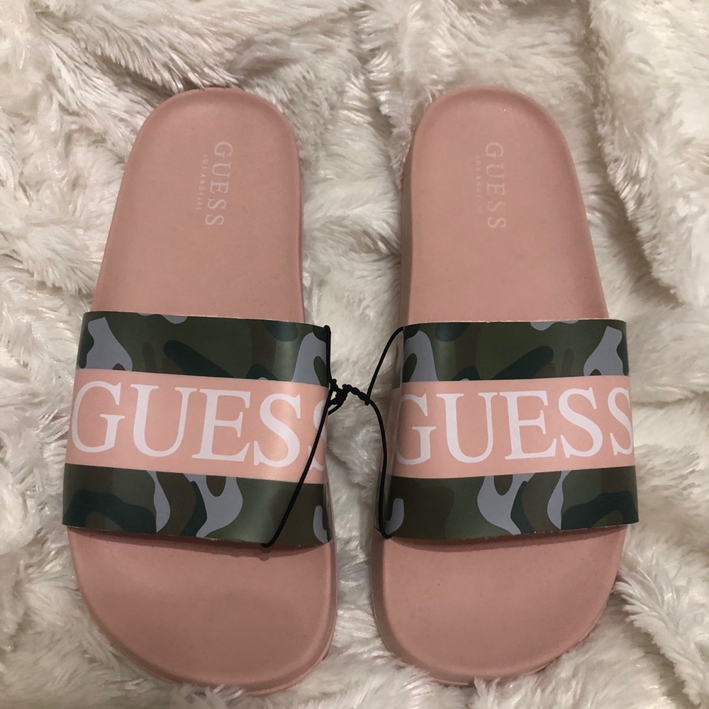 Guess slippers